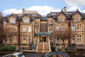 External- click for photo gallery